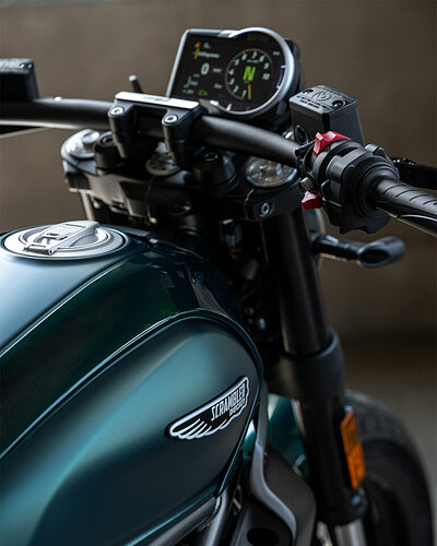 Scrambler-Ducati-Nightshift-Emerald-Green-MY26-overview-mosaic-gallery-1080x1350-02-768x960